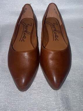 Zodiac Hill Women's Cognac Leather Pointed Toe Ballet Flats